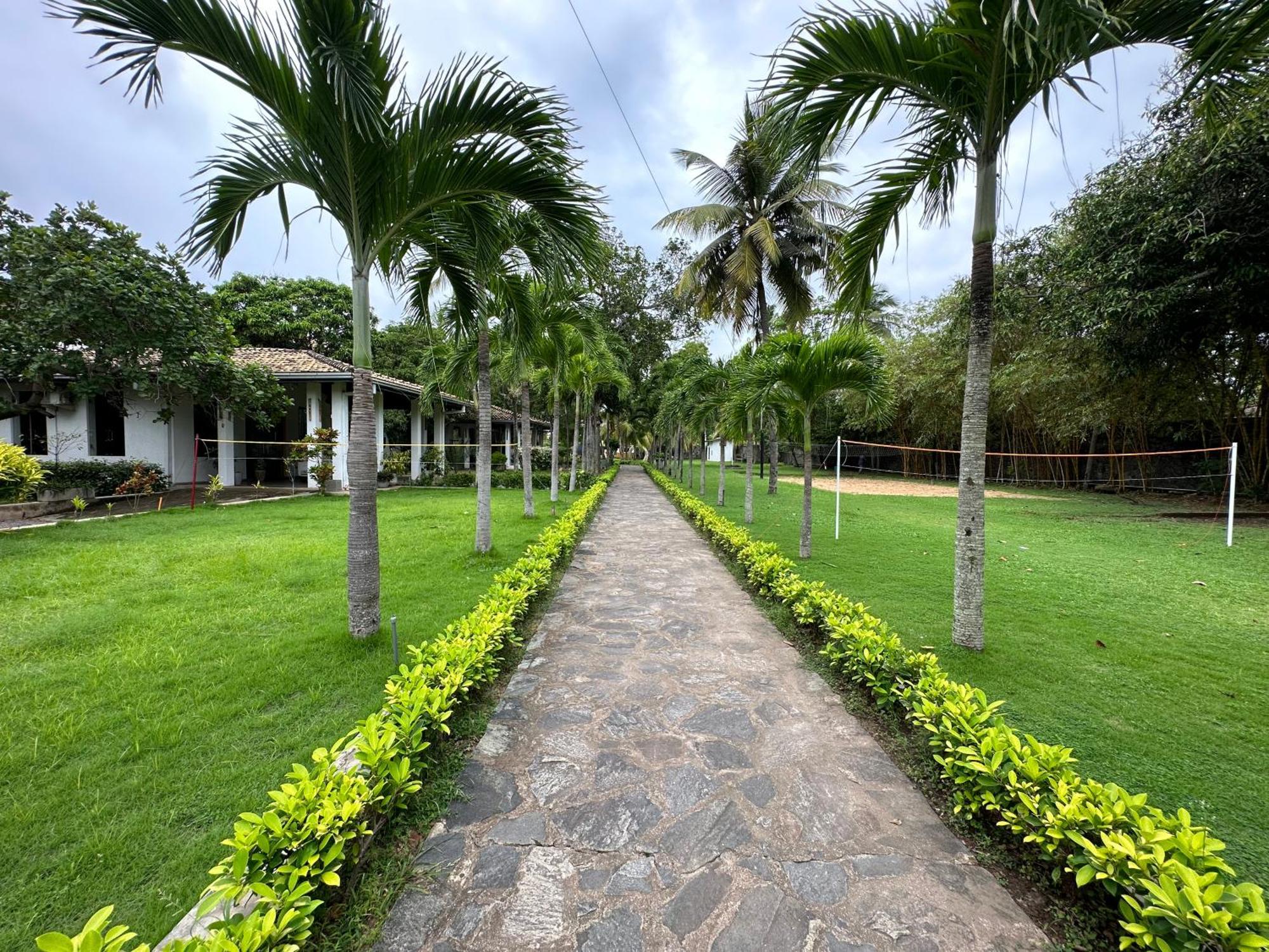 Amaluna Resorts Negombo Dış mekan fotoğraf